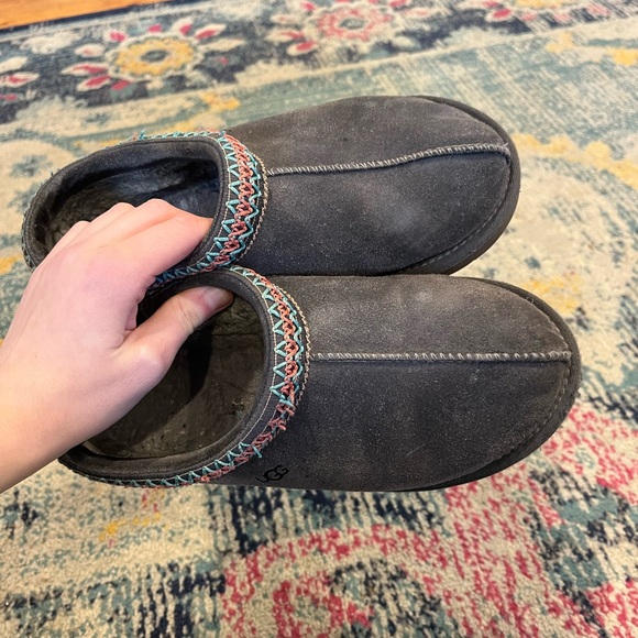 UGG Suede Slip-On Clog Gray with Multicolor Trim EUC - Picture 2 of 7